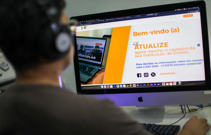 ‘Sou Estudante Manaus’: novo aplicativo facilita acesso ao cartão PassaFácil